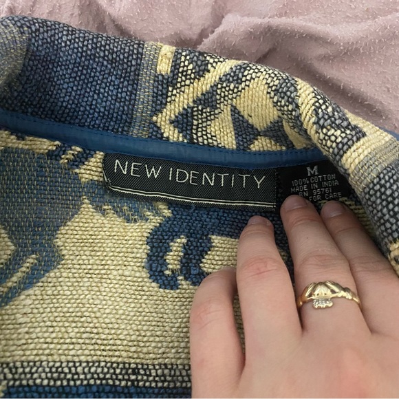 Horse pattern button up coat - Picture 6 of 6